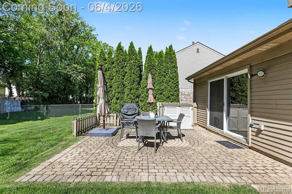 6917 Chesterfield, Waterford, MI 48327 — Photo 17