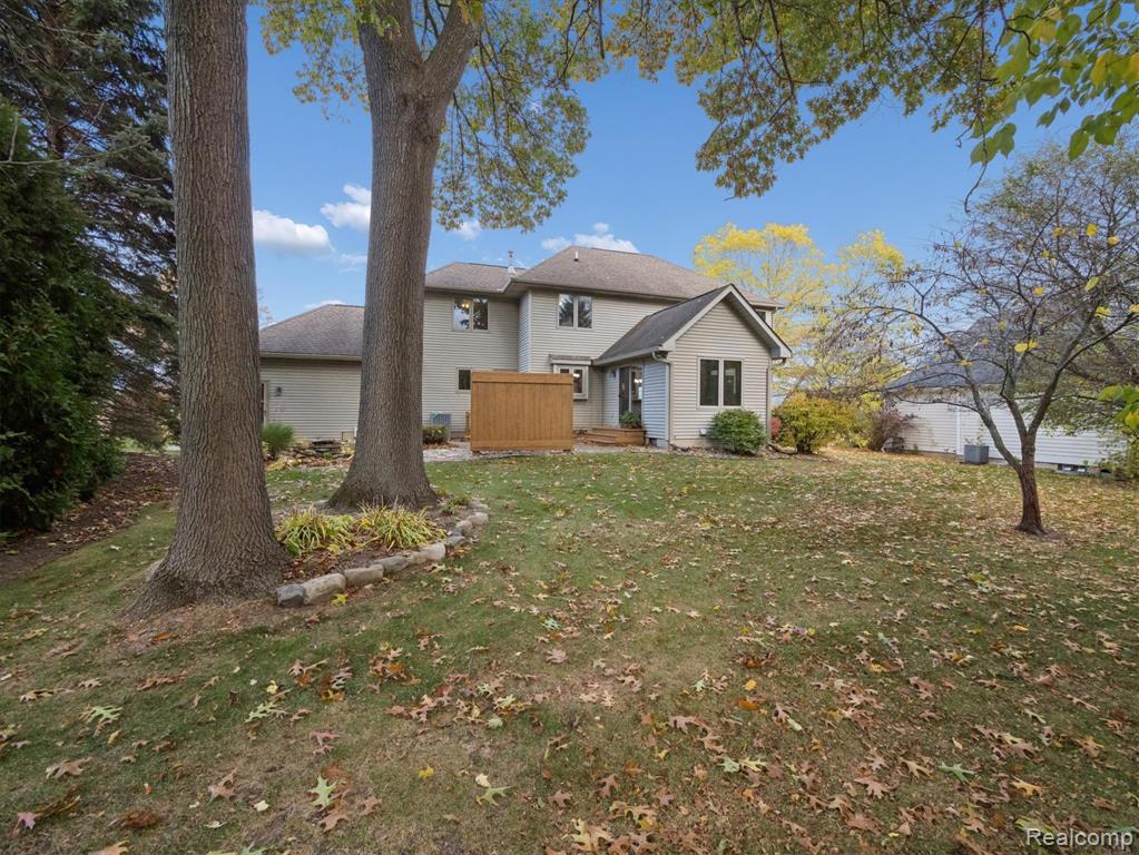 16184 Pine Lake Forest Drive, Linden, MI 48451 — Photo 44