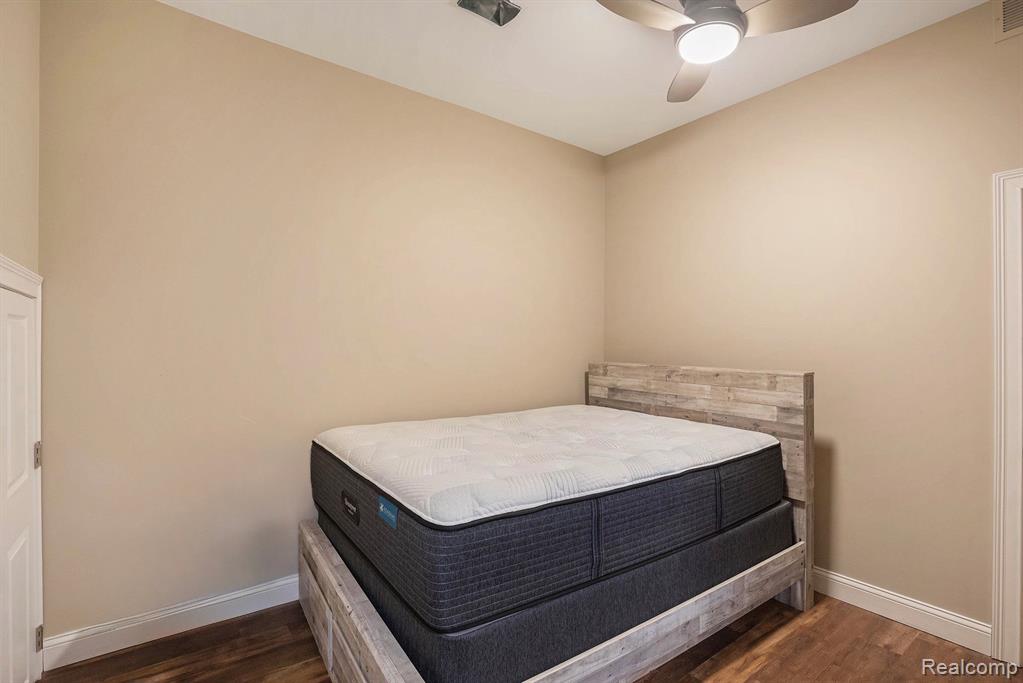 8301 Misty, Grand Blanc, MI 48439 — Photo 38
