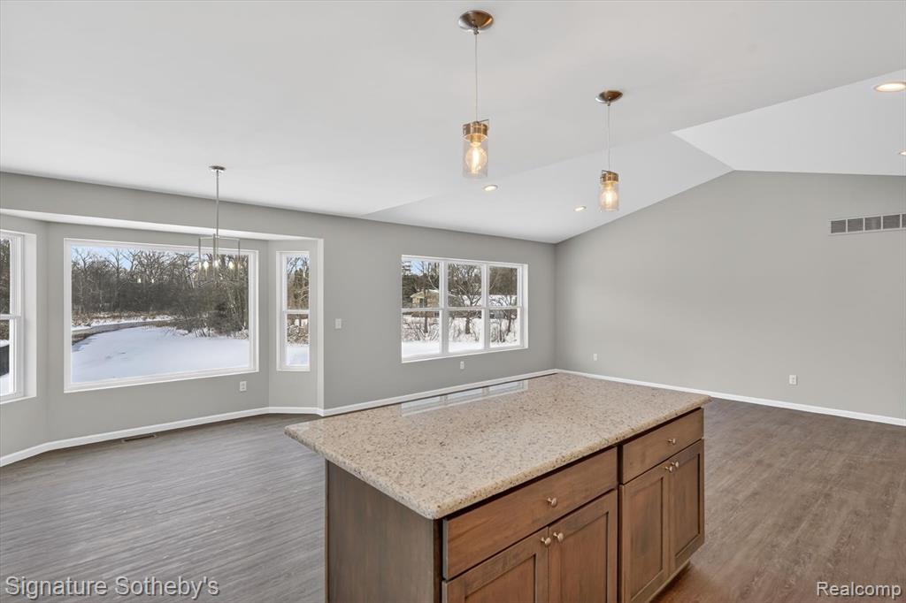 8515 Sandy Crest Drive, White Lake, MI, 00000