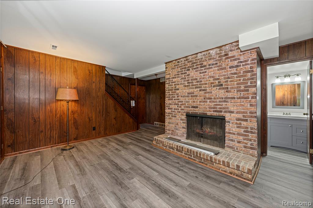 17240 Garvey, Chelsea, MI 48118 — Photo 15