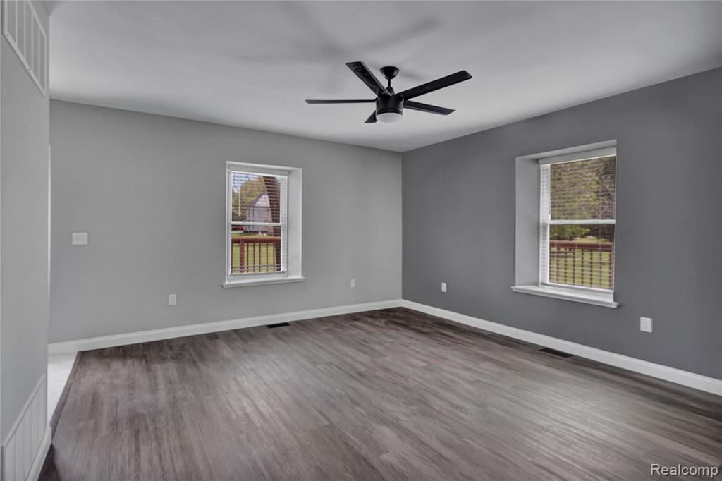 5660 Mill Street, Peck, MI 48466 — Photo 13