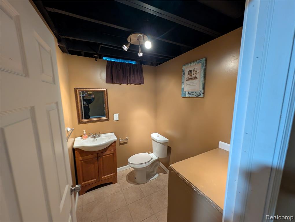 33445 Bay Hill Drive, Romulus, MI 48174 — Photo 48