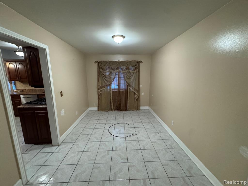 4411 Bloomfield Drive, Sterling Heights, MI 48310 — Photo 6
