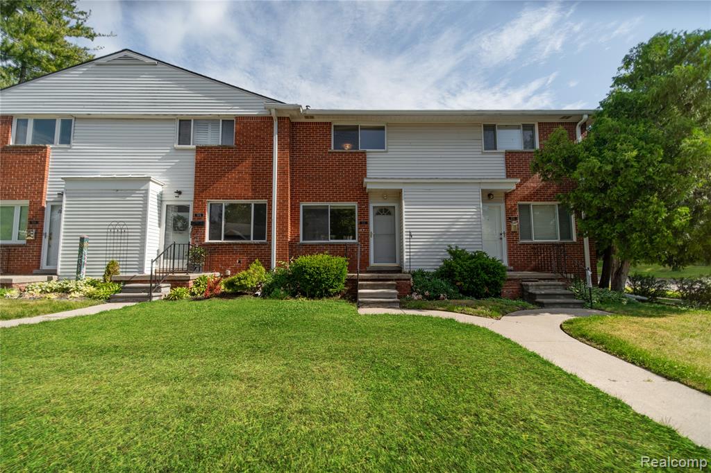 502 W Houstonia Avenue, Royal Oak, MI 48073 — front exterior