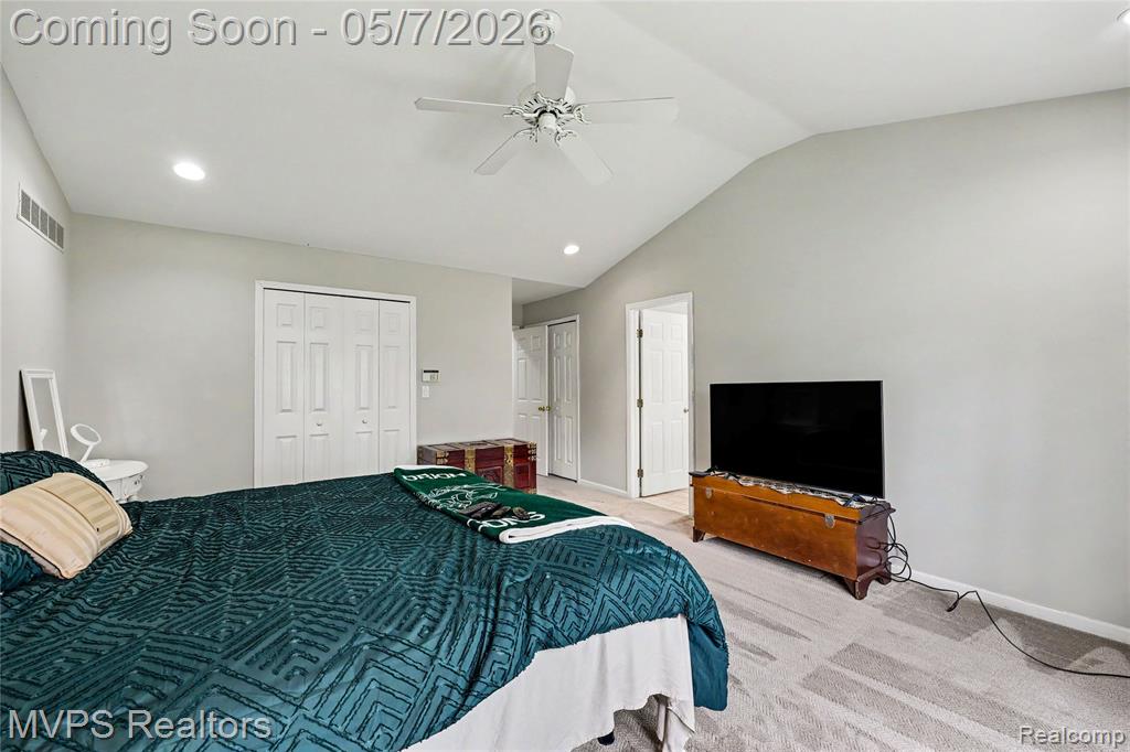 936 Wildbrook Lane, Lake Orion, MI 48362 — Photo 18