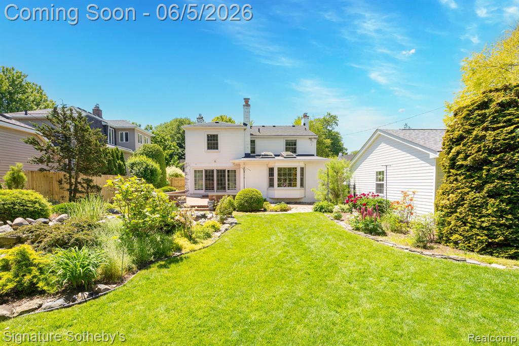 274 Hillcrest Avenue, Grosse Pointe, MI 48236 — Photo 39