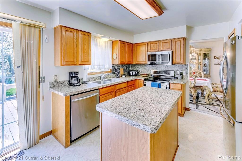 43563 Lotus Drive, Canton, MI 48188 — Photo 12