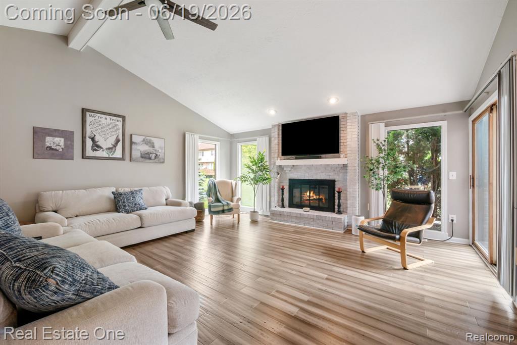 5277 Waterview Drive, West Bloomfield, MI 48323 — Photo 10