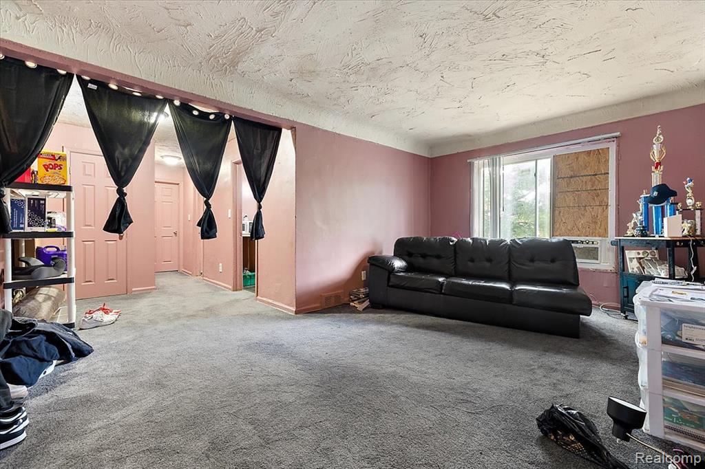 15860 Joy Road, Detroit, MI 48228 — Photo 59