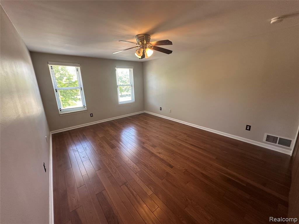 7534 Charrington Drive, Canton, MI 48187 — Photo 12