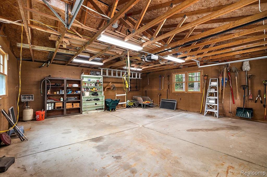 801 Seven Oaks Lane, Oxford, MI 48371 — Photo 73