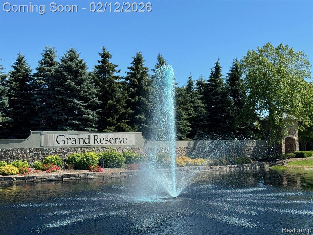 9431 Pine Valley Drive, Grand Blanc, MI, 48439