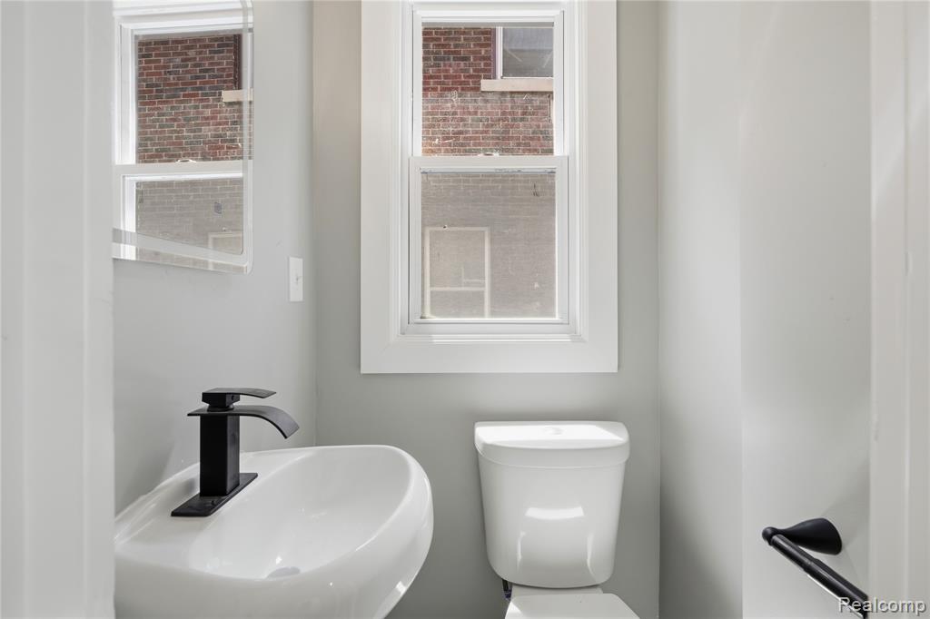 3031 Glendale Street, Detroit, MI 48238 — Photo 12