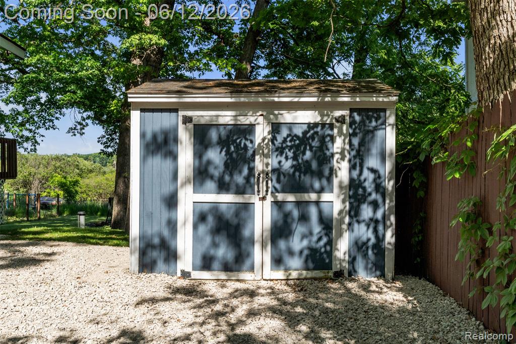 920 Hickory Ridge Circle, Milford, MI 48380 — Photo 51
