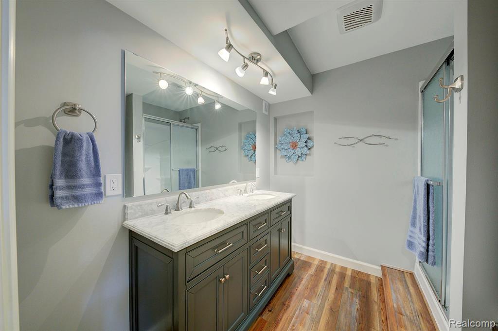 1482 MCLAINE Street, Canton, MI 48188 — Photo 29