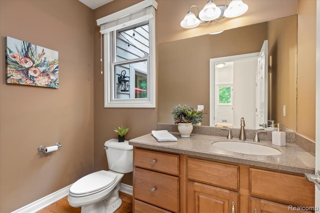 15301 Oak Hollow Drive, Holly, MI 48442 — Photo 42