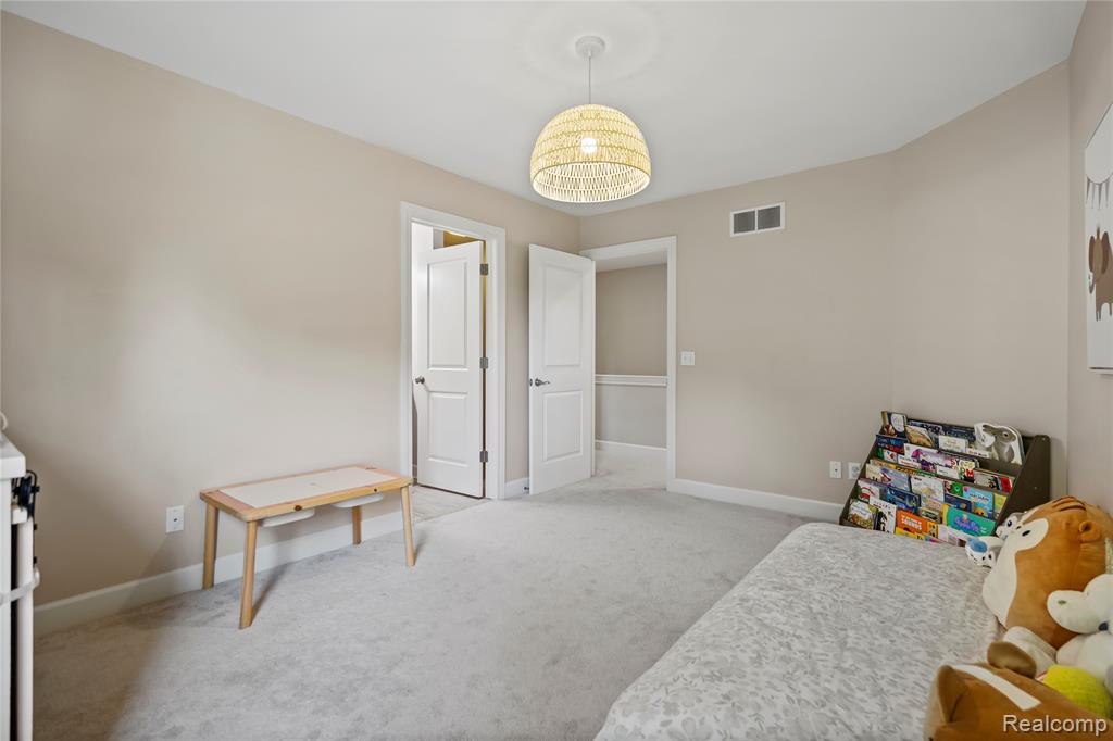800 N Dorchester Avenue, Royal Oak, MI 48067 — Photo 21