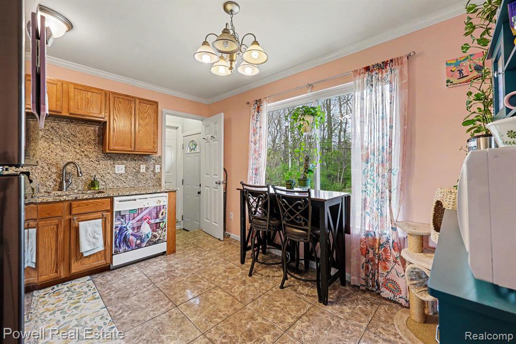 1649 S Pasadena Avenue, Ypsilanti, MI 48198 — Photo 5