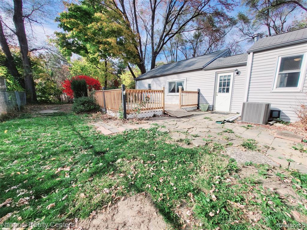 3291 Drexel Avenue, Flint, MI 48506 — Photo 24