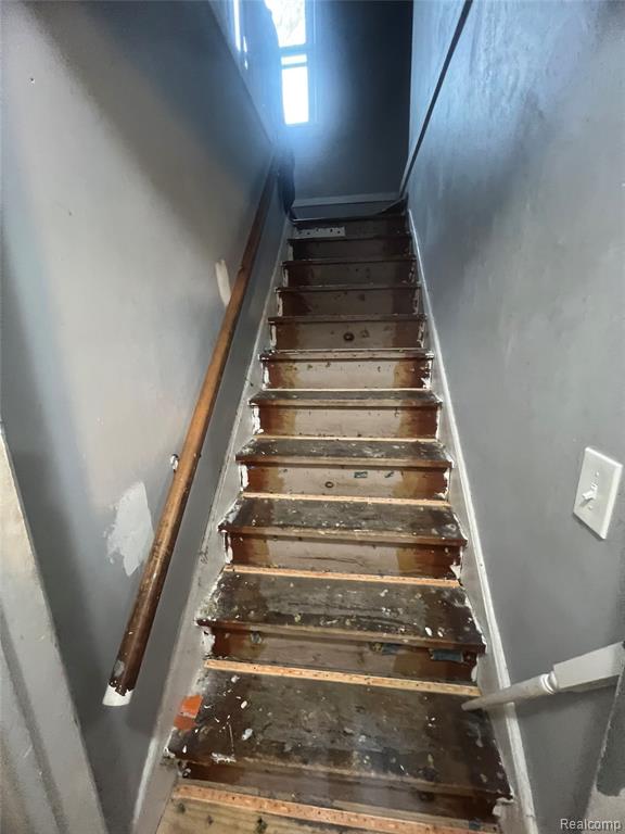 9599 WHITCOMB Street, Detroit, MI 48227 — Photo 24