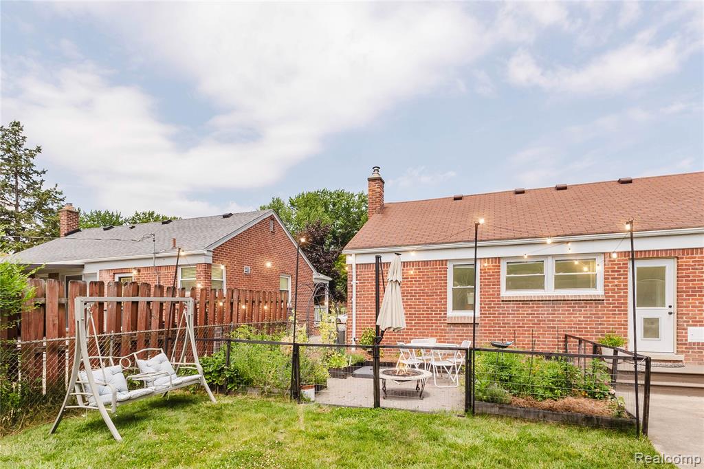 437 Normandy Road, Royal Oak, MI 48073 — Photo 31