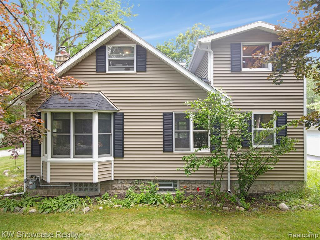 3980 Spencer Terrace, West Bloomfield, MI 48323 — Photo 6