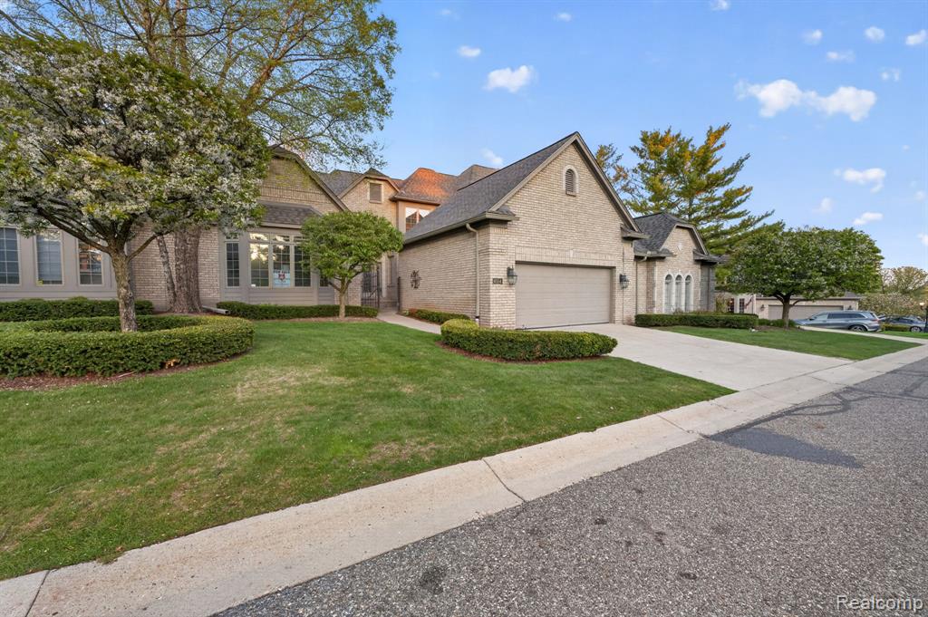 6554 Enclave Drive, Clarkston, MI 48348 — Photo 6
