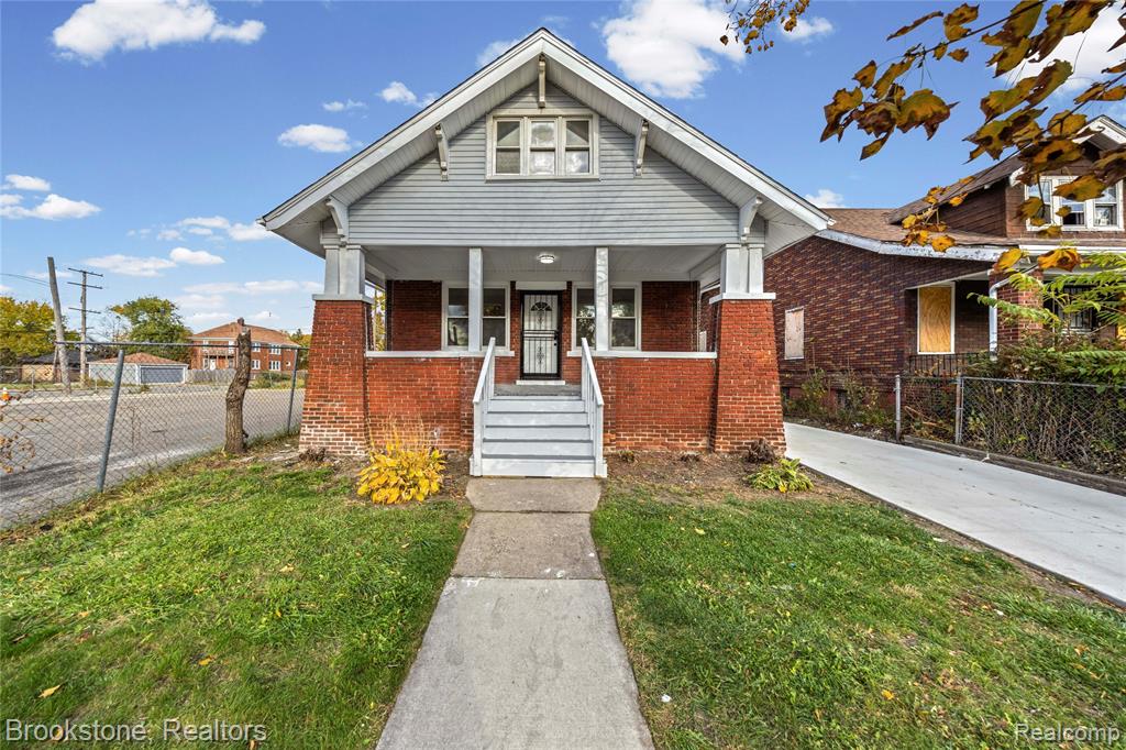 4888 Maxwell Street, Detroit, MI 48214 — Photo 2