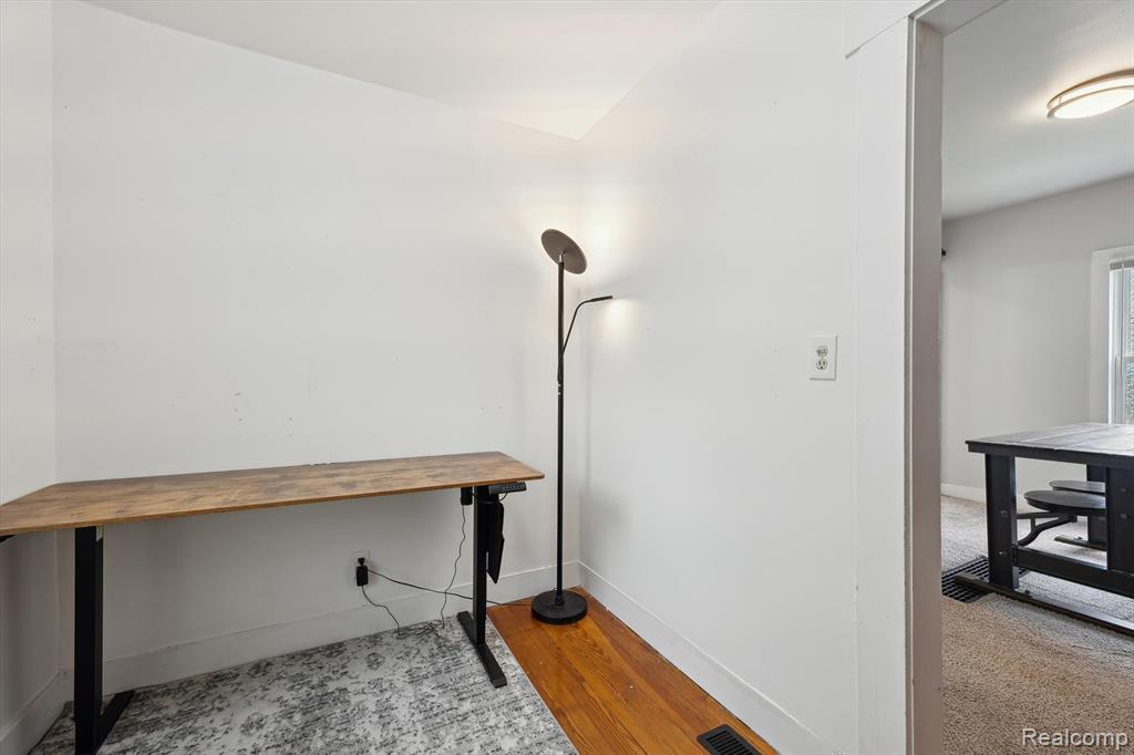 8084 Euclid, Salem, MI 48175 — Photo 25