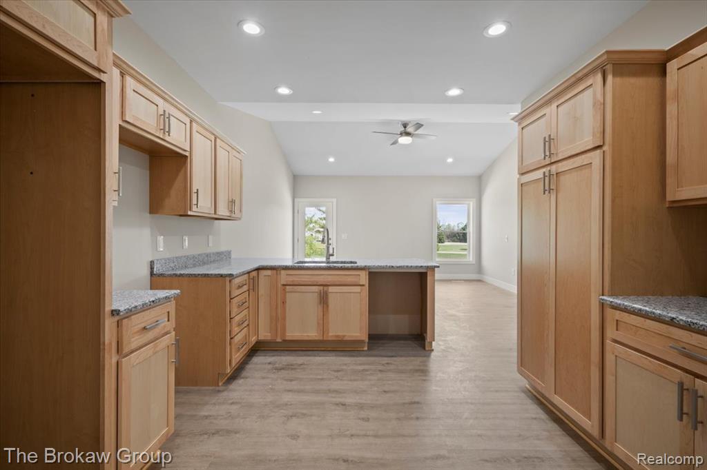 3371 Meadowridge Court, Davison, MI 48423 — Photo 18