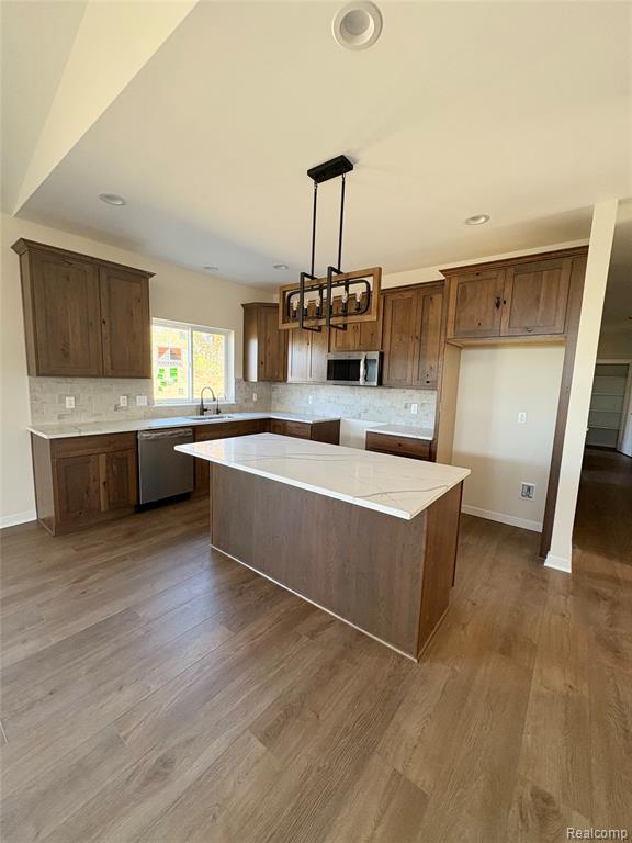 9931 Quarry Ridge Road, Clarkston, MI — Photo 16