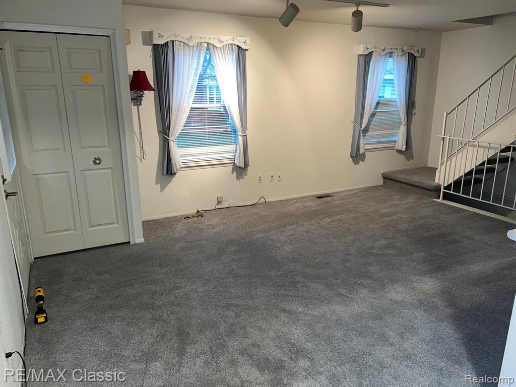 1445 HARBOR Drive, Walled Lake, MI 48390 — Photo 7