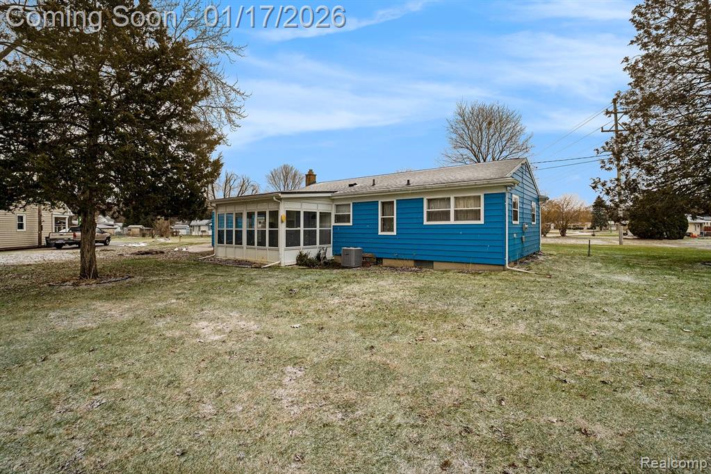 4477 Briar Lane, Burton, MI 48509 — Photo 16