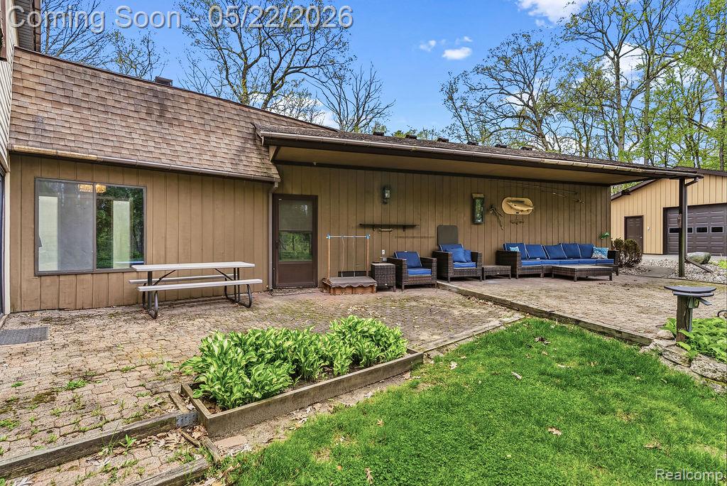 11111 Hibner Road, Hartland, MI 48353 — Photo 45
