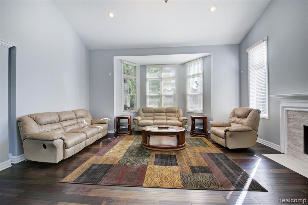 49169 Founders Court, Canton, MI 48187 — Photo 21