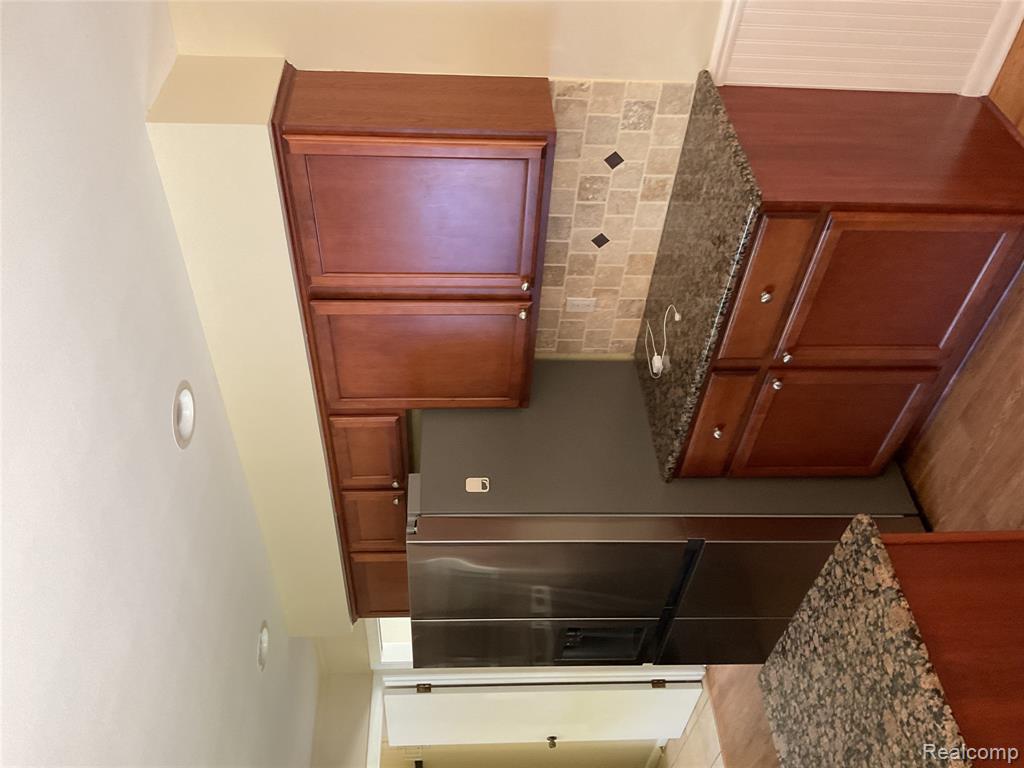 7096 Riverstone Road, West Bloomfield, MI — Photo 21
