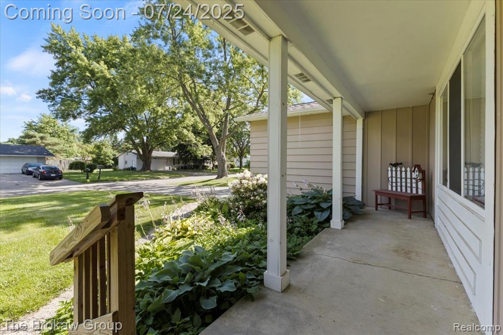 4436 Rosethorn Circle, Burton, MI 48509 — Photo 5