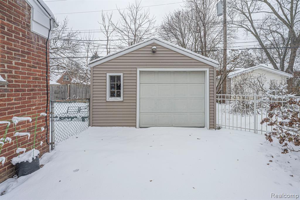 1228 ELBRIDGE Street, Ypsilanti, MI 48197 — Photo 3