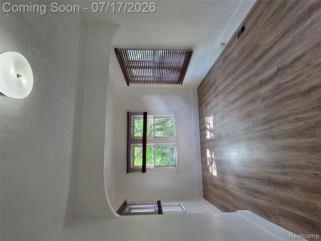 7455 Churchill Street, Detroit, MI 48206 — Photo 29