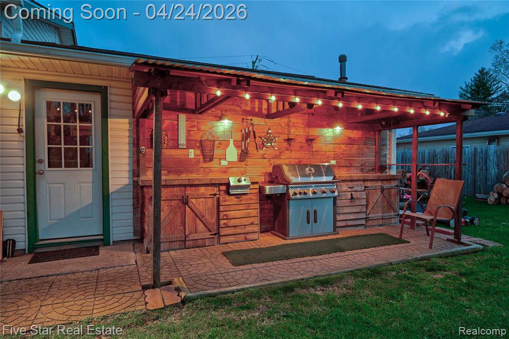 2995 Beaumont Drive, Highland, MI 48356 — Photo 45