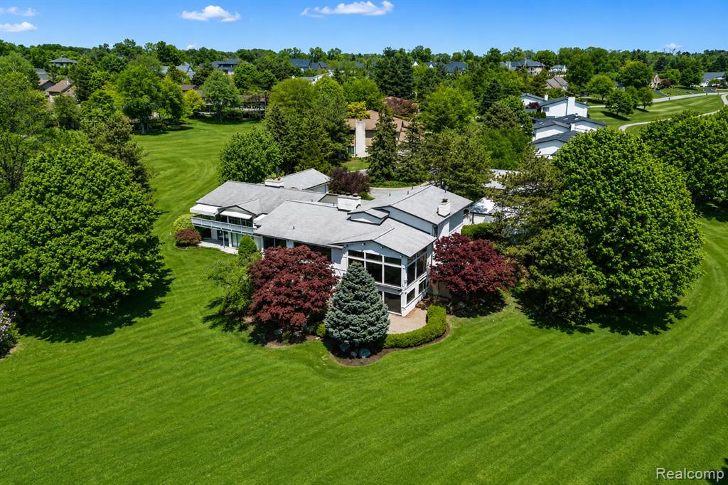 1762 Saint Johns Court, Bloomfield Hills, MI 48302 — Photo 37