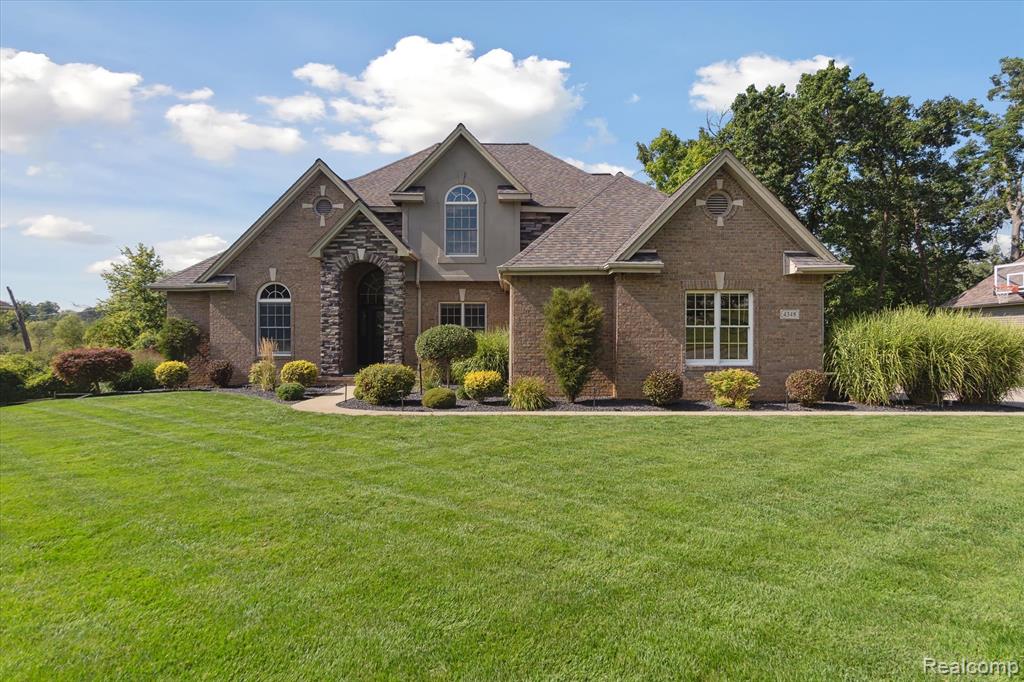 4348 Oak Tree Trail, Fenton, MI 48430 — Photo 57