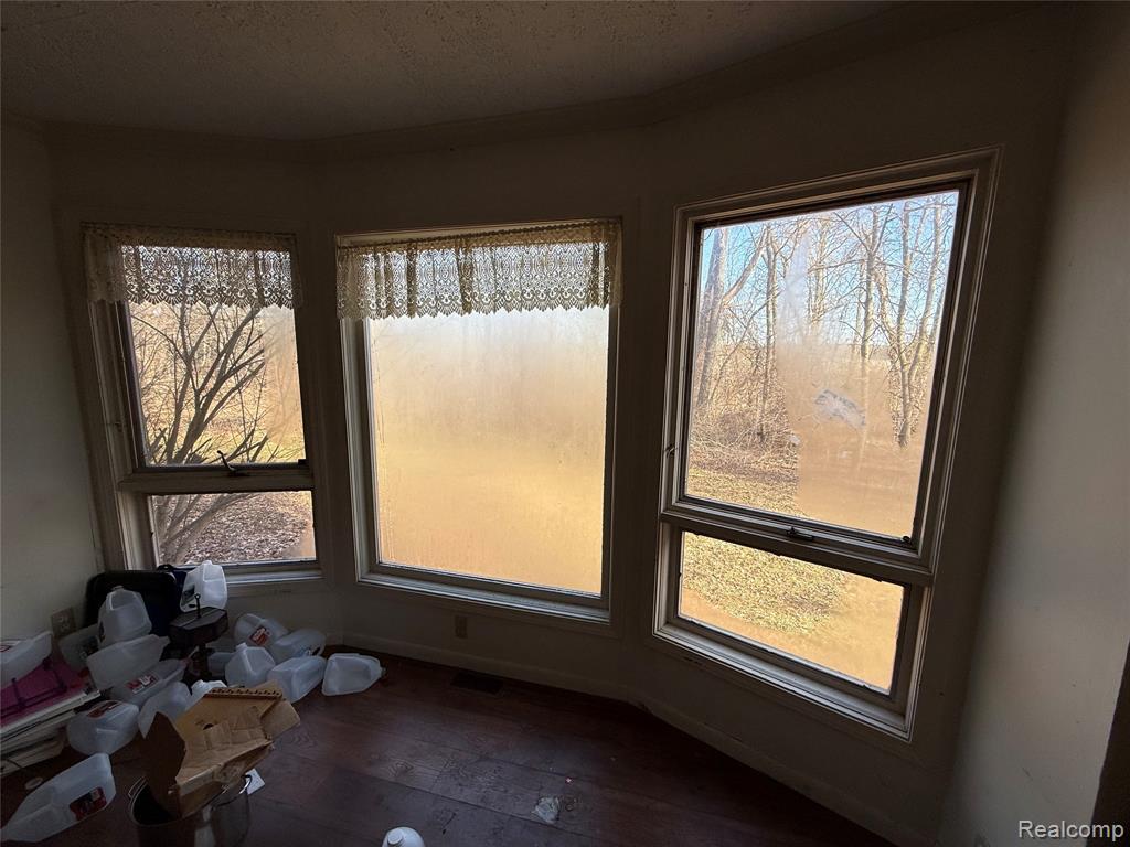25980 Lyman Lane, New Hudson, MI 48165 — Photo 17