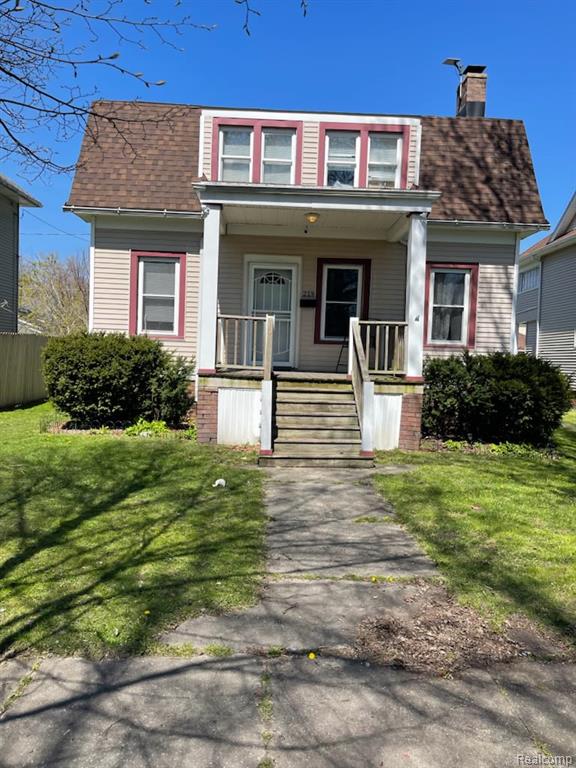 213 S Porter Street, Saginaw, MI 48602