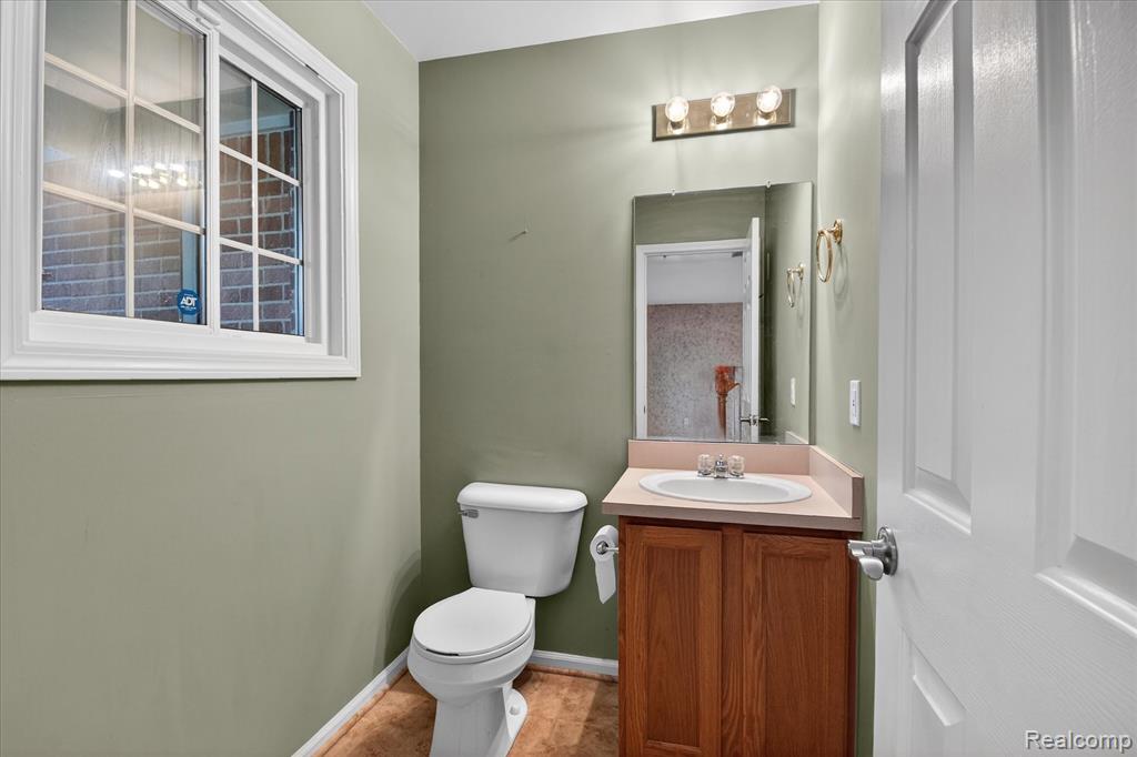 3238 River Meadow Circle, Canton, MI 48188 — Photo 24