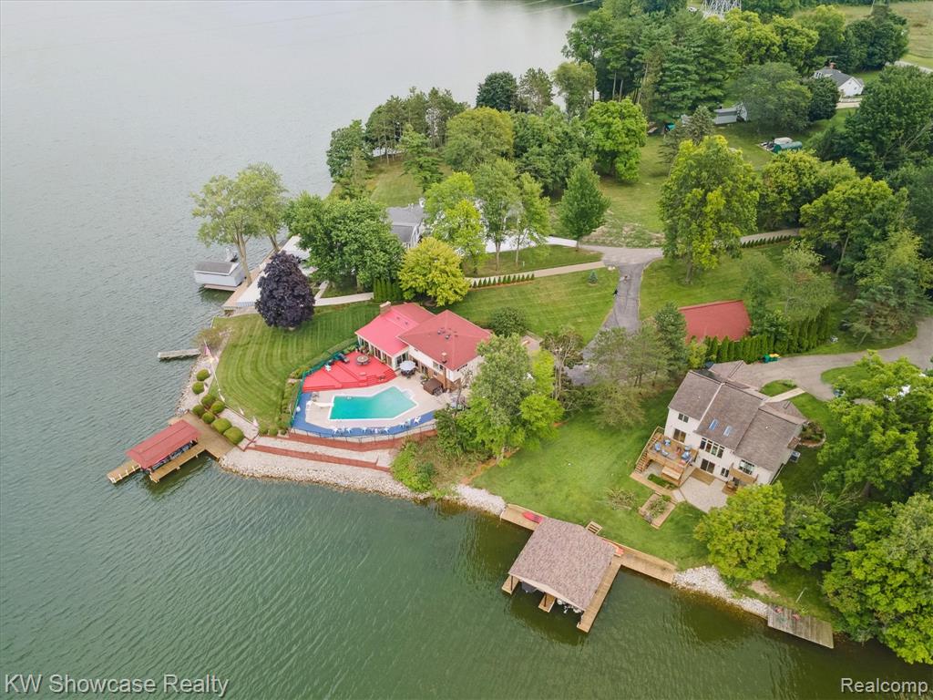 42494 E Huron River Drive, Belleville, MI 48111 — Photo 46