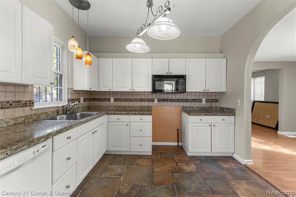 8239 Lafayette Boulevard, Detroit, MI 48209 — Photo 7