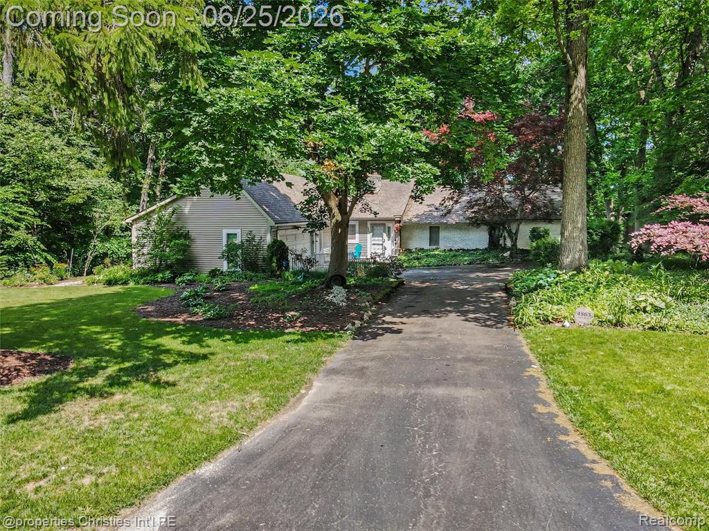 4863 Split Rail Drive, Brighton, MI 48114 — Photo 2