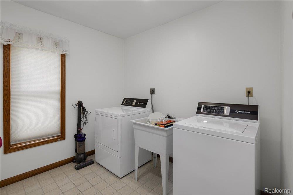 9393 N Gregory Road, Fowlerville, MI 48836 — Photo 33